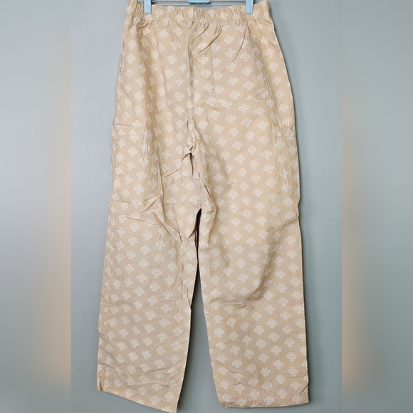 Urban Outfitters Men's Straight Leg, Mid-Rise Pattern Track Pant in Oyster, L - Picture 8 of 11
